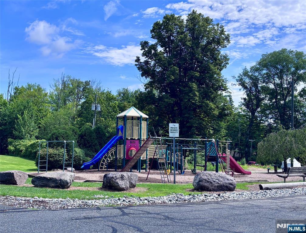 62 Board Road West Milford, NJ 07421 - Photo 38 of 42