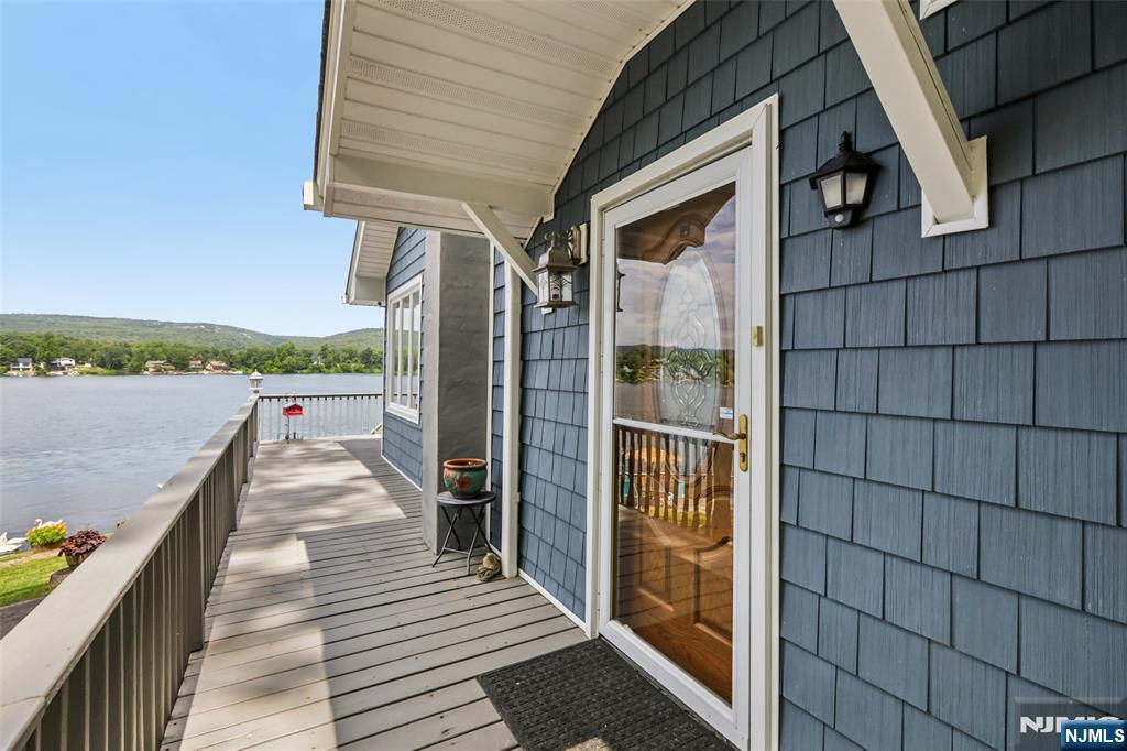 62 Board Road West Milford, NJ 07421 - Photo 4 of 42