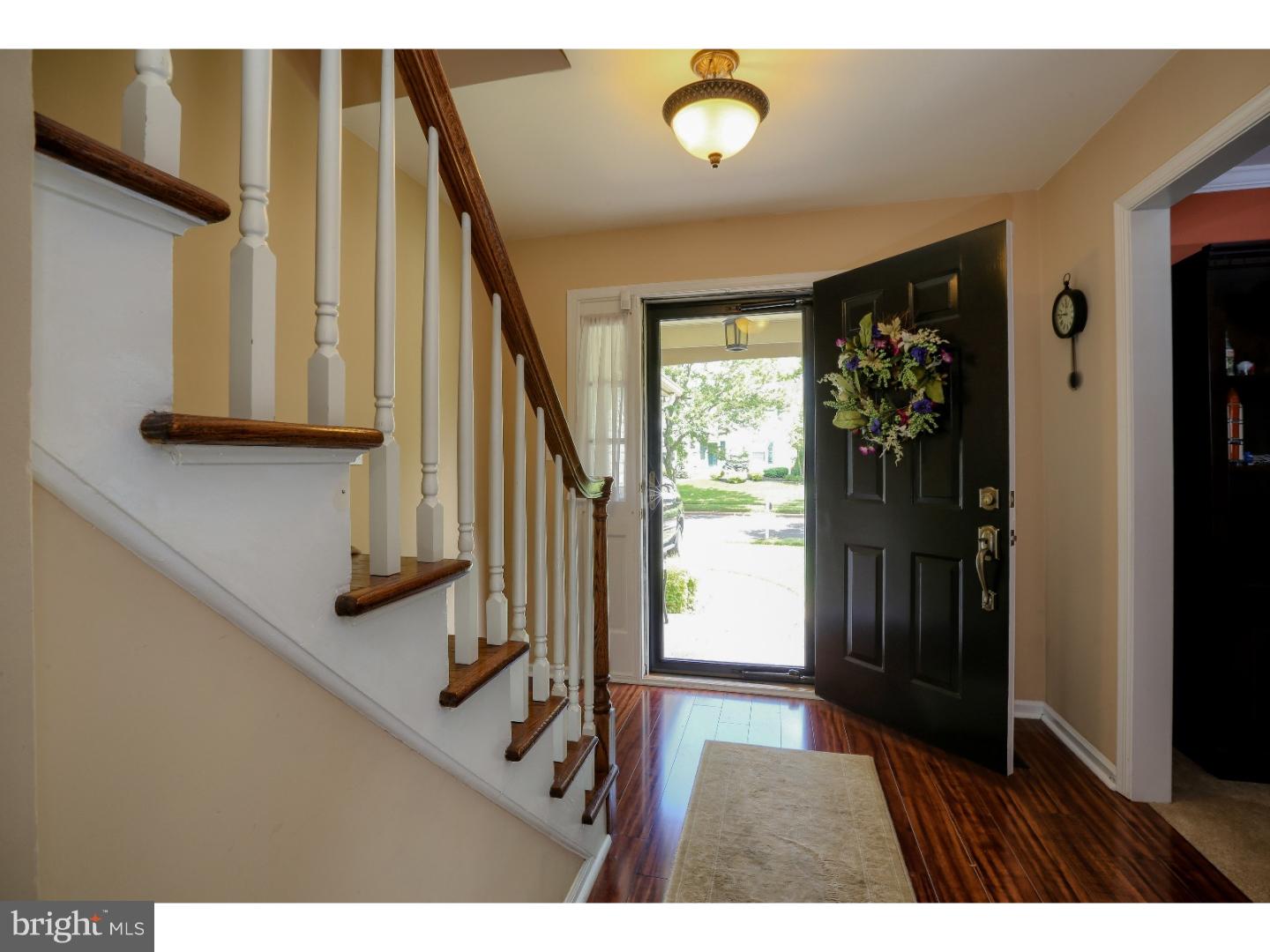 6 Old Mill Road Marlton, NJ 08053 - Photo 2 of 20 Foyer