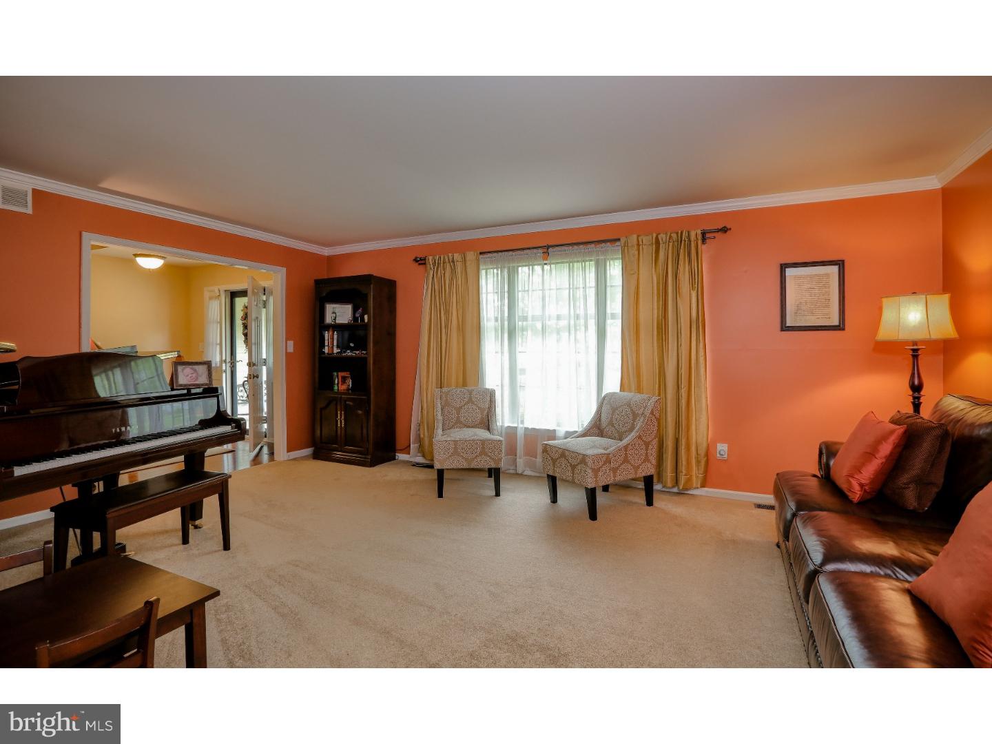6 Old Mill Road Marlton, NJ 08053 - Photo 10 of 20 Living Room