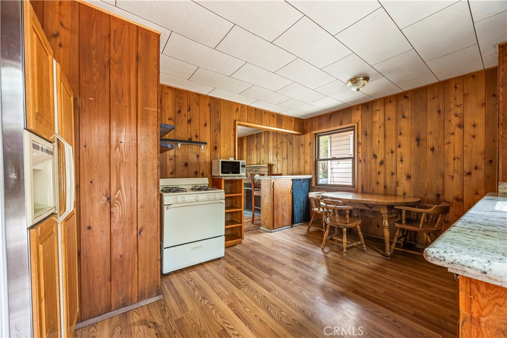 53745 Tollgate Road Idyllwild, CA 92549 - Photo 11 of 26