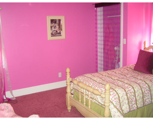 59 Dobson Road Braintree, MA 02184 - Photo 6 of 11 Gallery Image 6