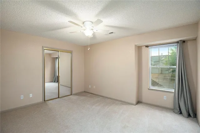 $199,900 | 1412 Southeast Lexington Avenue, Lee's Summit, MO 64081