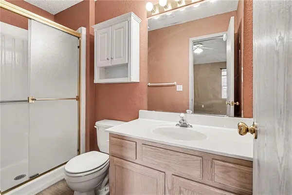 $199,900 | 1412 Southeast Lexington Avenue, Lee's Summit, MO 64081