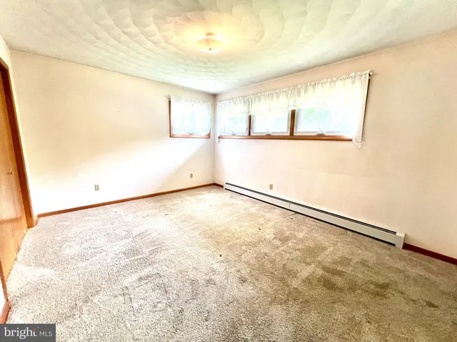 $224,000 | 256 Pne Crst Drive, McClure, PA 17841