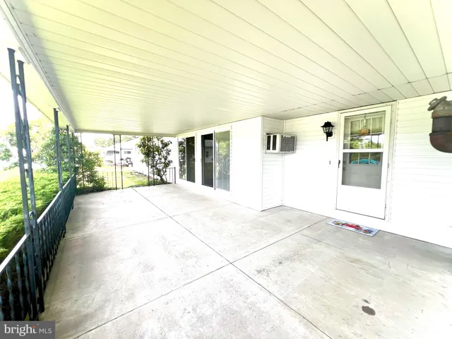 $224,000 | 256 Pne Crst Drive, McClure, PA 17841