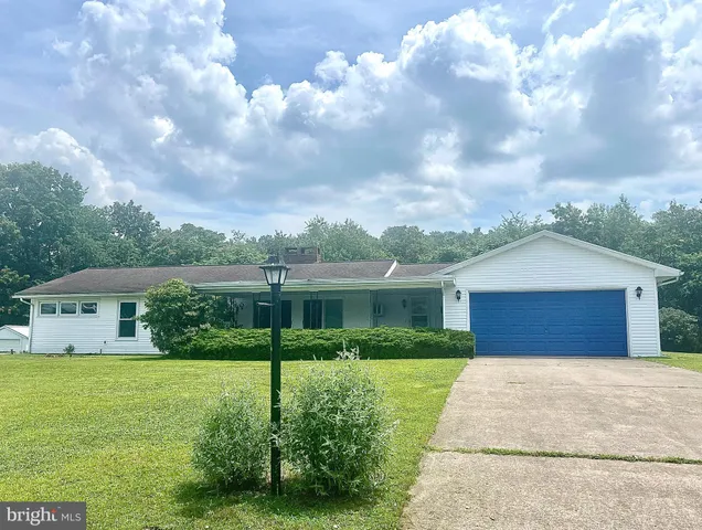 $224,000 | 256 Pne Crst Drive, McClure, PA 17841