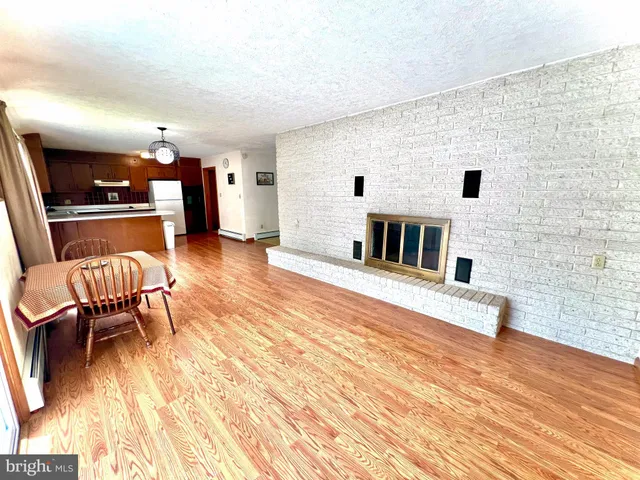 $224,000 | 256 Pne Crst Drive, McClure, PA 17841