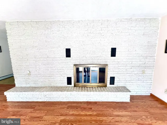 $224,000 | 256 Pne Crst Drive, McClure, PA 17841