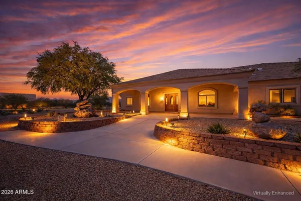 $775,000 | 21280 West Vista Royale Drive, Wickenburg, AZ 85390