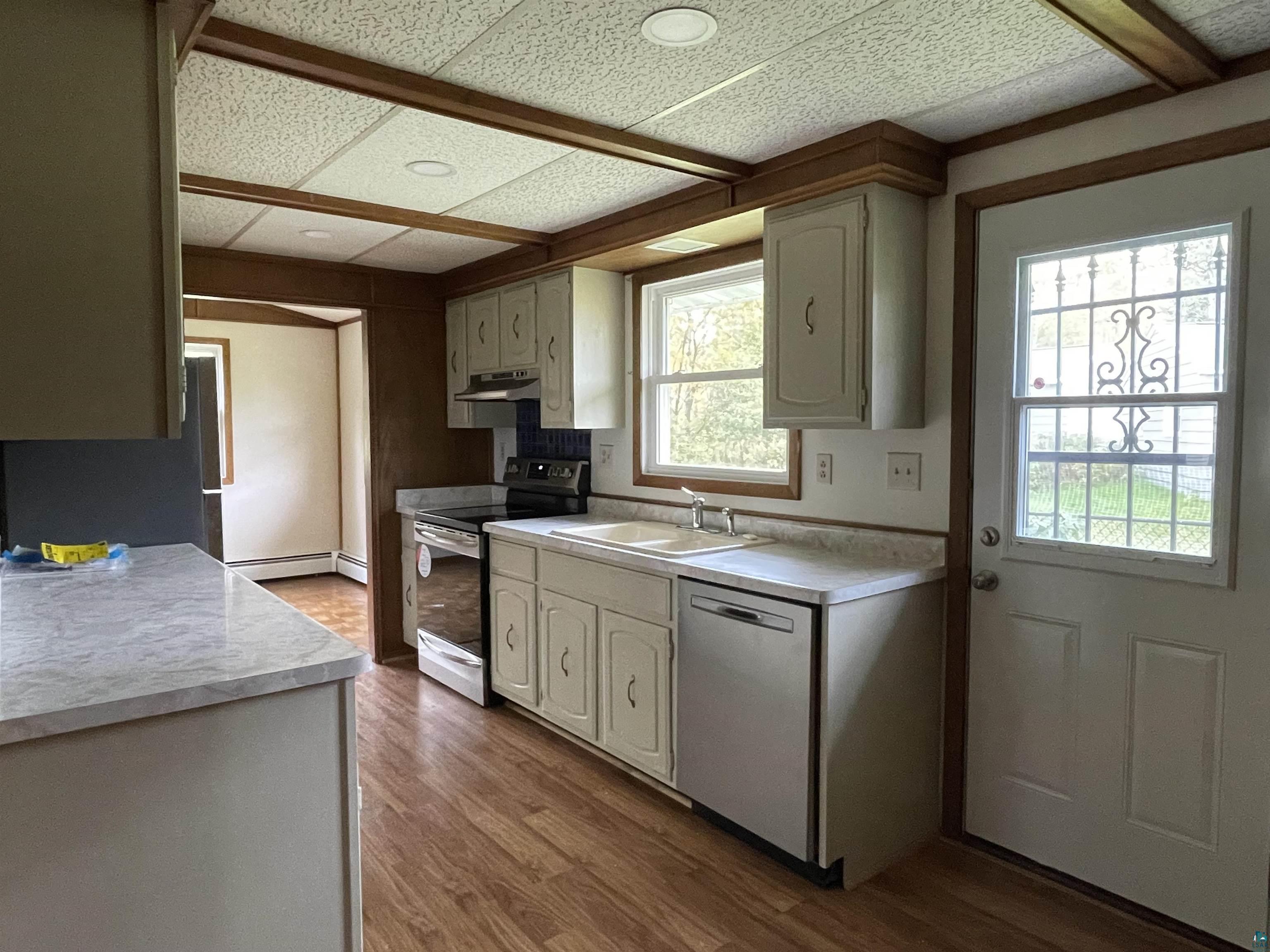 915 Maple Grove Road Duluth, MN 55811 - Photo 12 of 27 Gallery Image 12