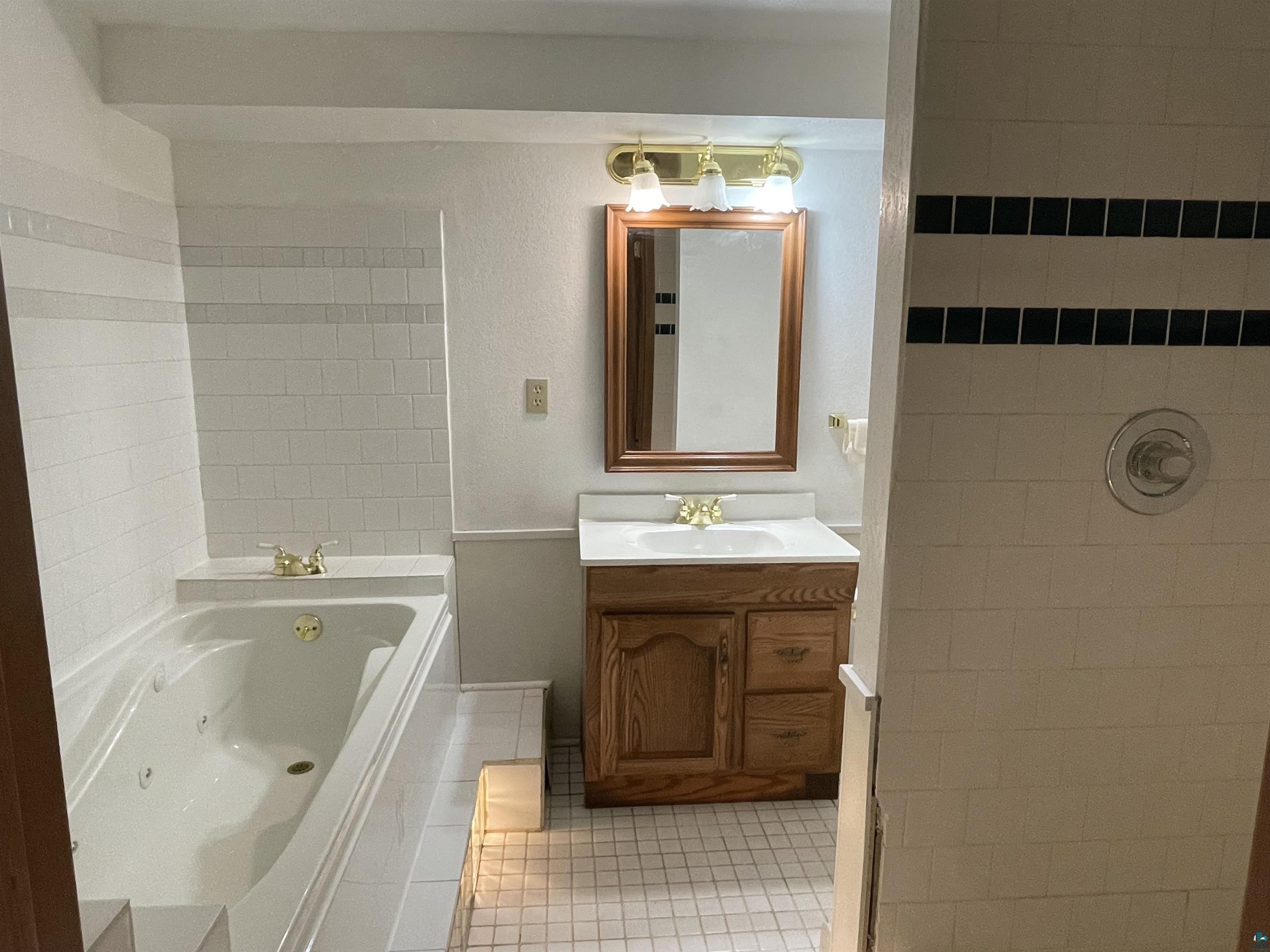 915 Maple Grove Road Duluth, MN 55811 - Photo 25 of 27 Gallery Image 25