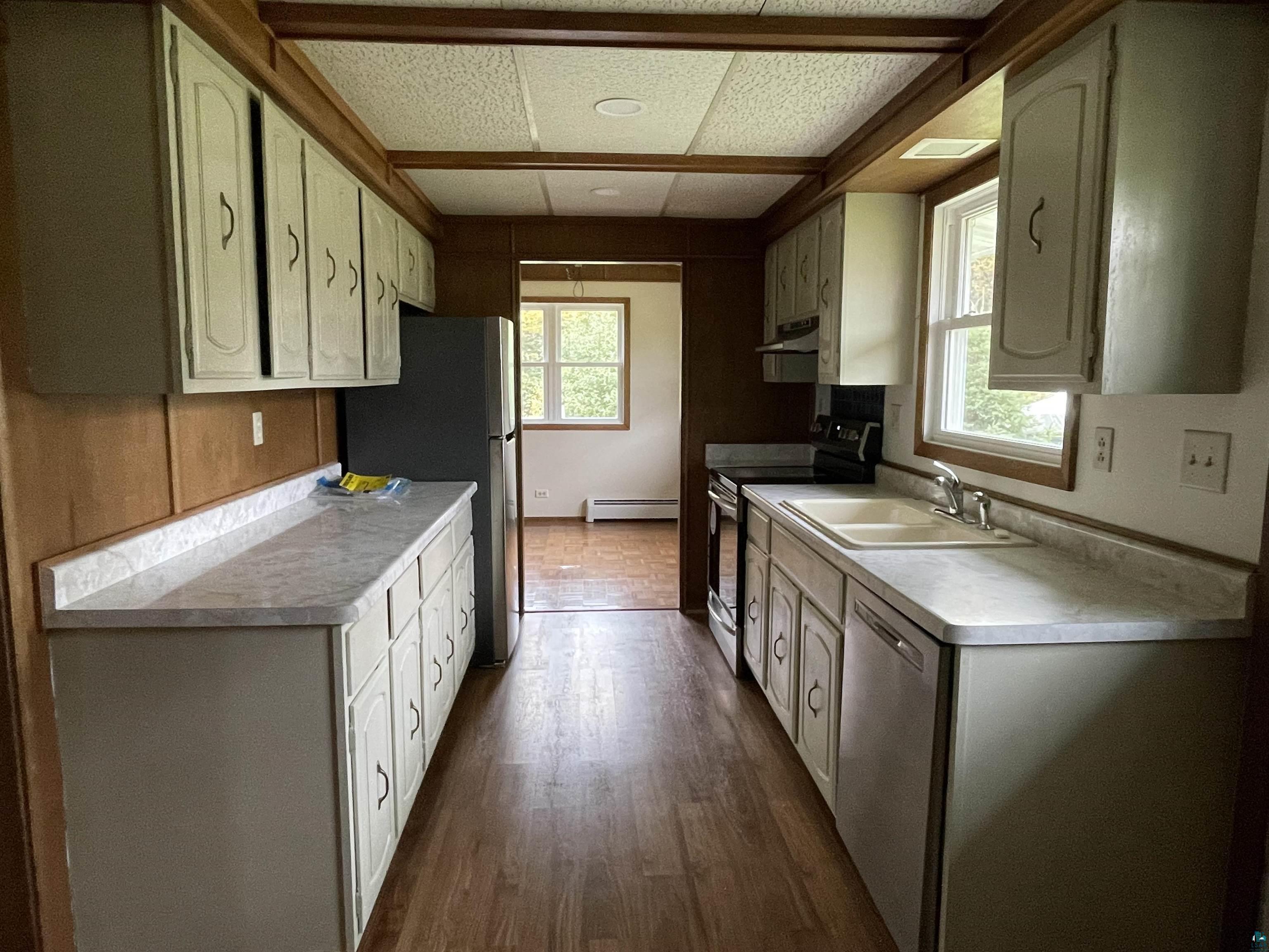 915 Maple Grove Road Duluth, MN 55811 - Photo 10 of 27 Gallery Image 10