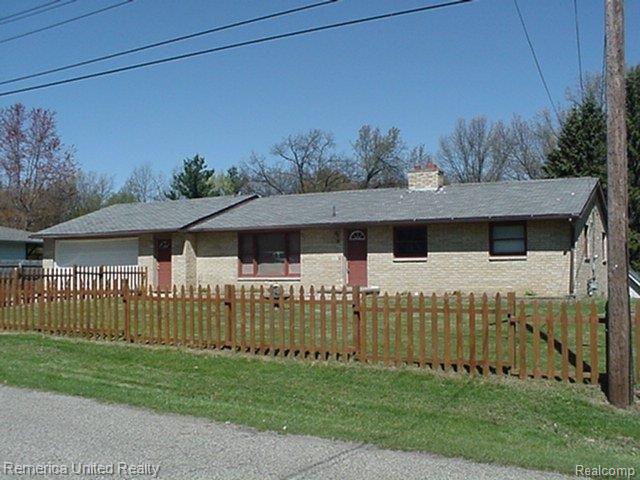 3998 Mc Arthur Road Jackson, MI 49203 - Photo 1 of 21 McArthur Front