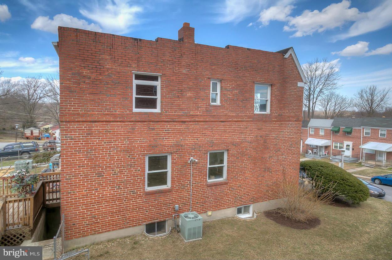 1018 Stamford Road Baltimore, MD 21229 - Photo 3 of 30 Exterior (General)