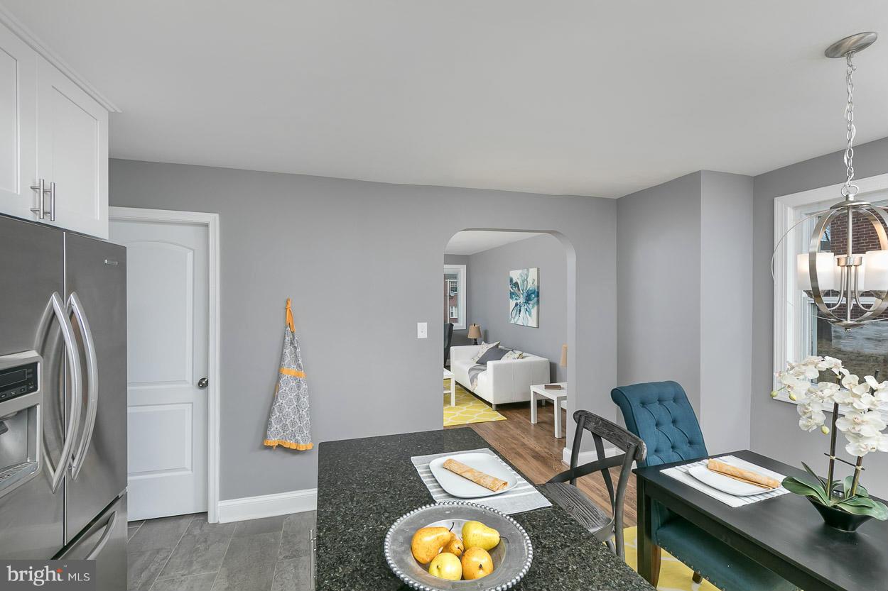 1018 Stamford Road Baltimore, MD 21229 - Photo 10 of 30 Dining Room