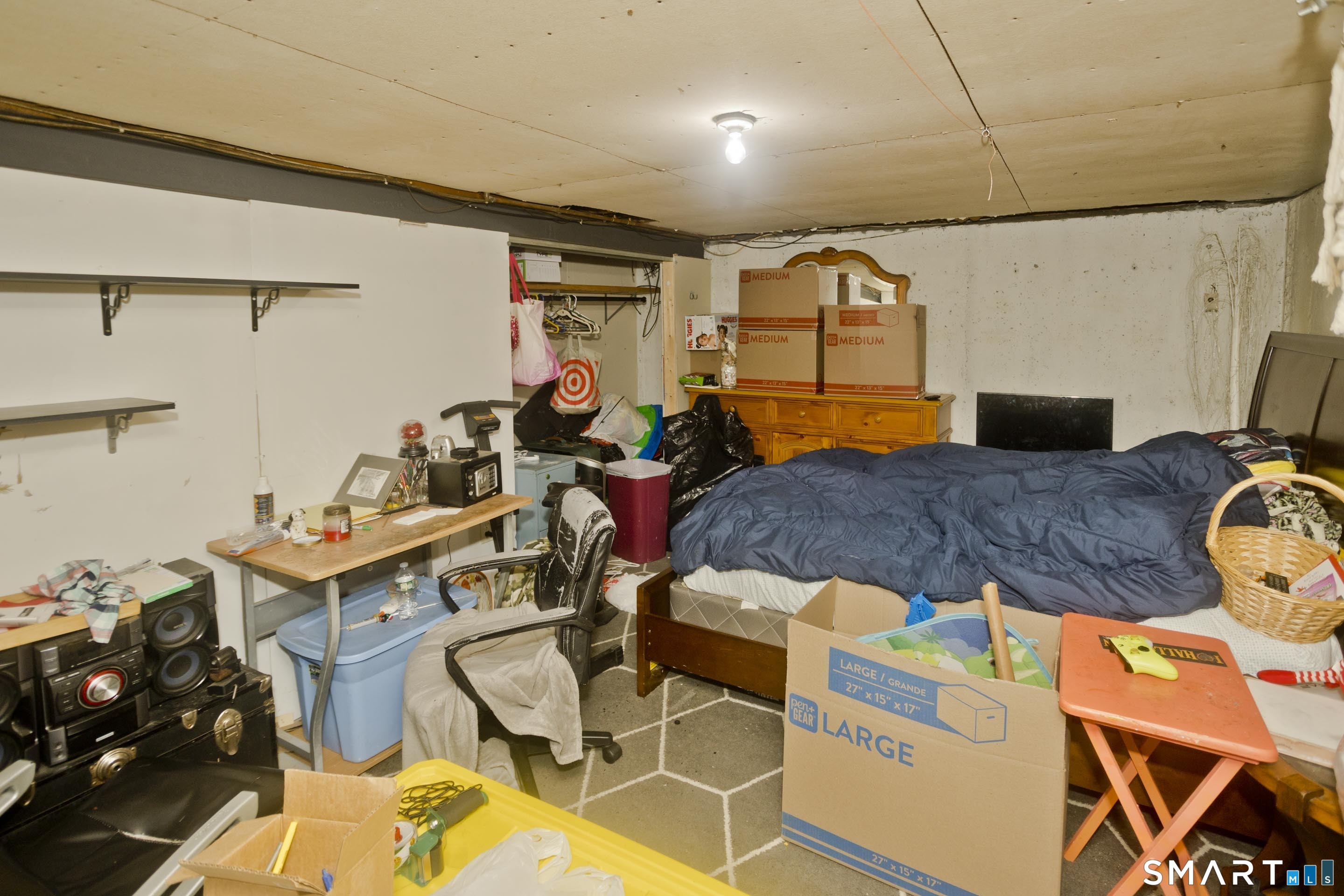 4 Sky Street Enfield, CT 06082 - Photo 29 of 33