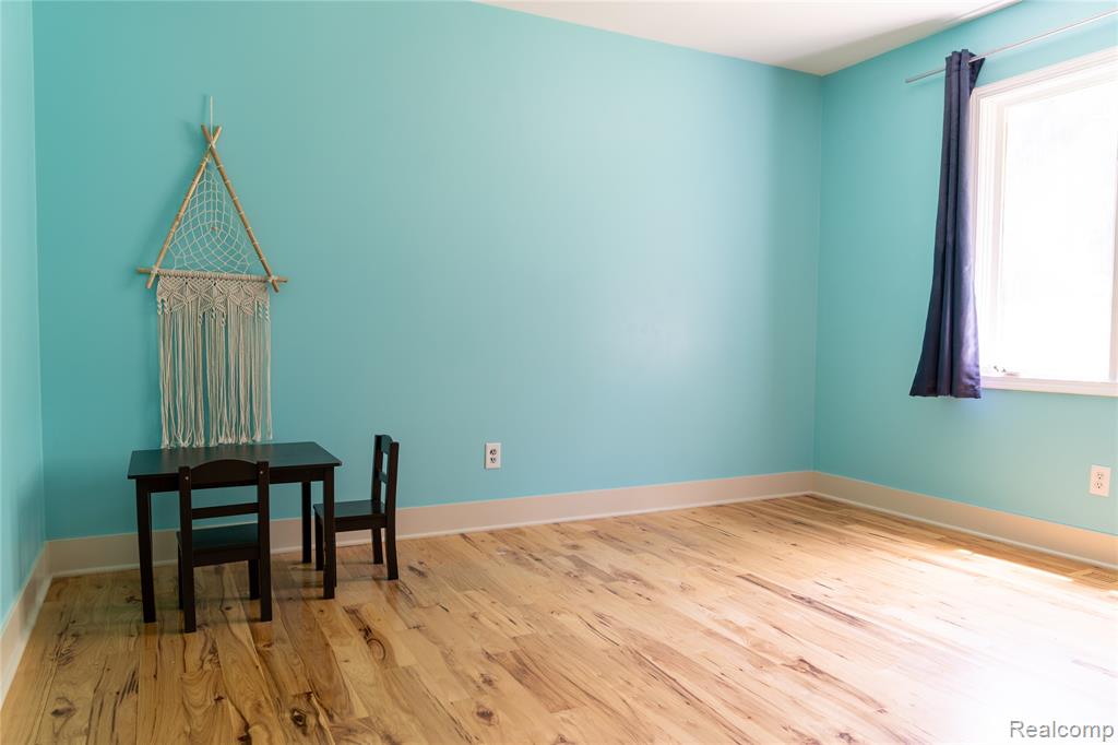 3580 Hazelton Avenue Rochester Hills, MI 48307 - Photo 19 of 27