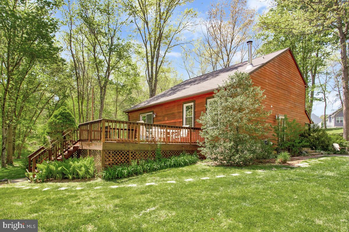 1750 Maple Avenue Hanover, MD 21076 - Photo 36 of 41 A little slice of heaven