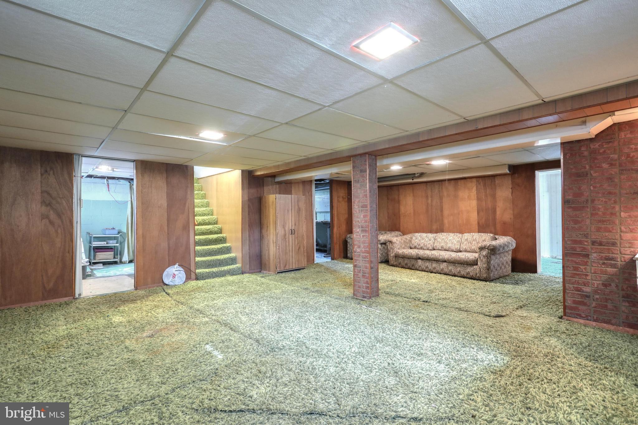 412 Corbin Road York, PA 17403 - Photo 25 of 36