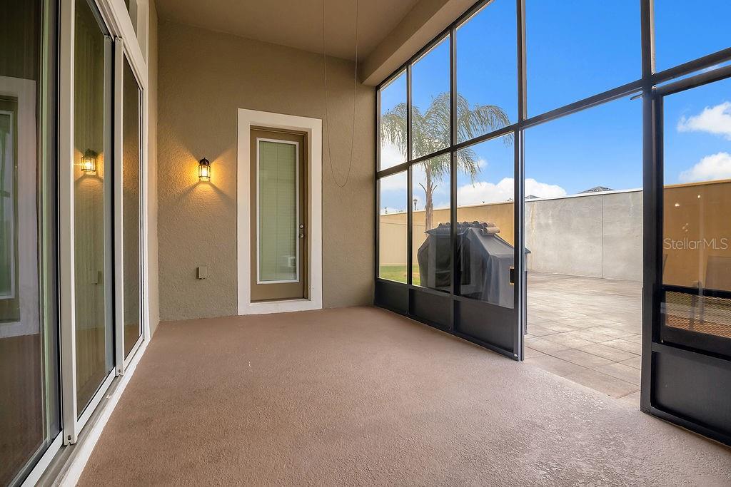 2450 Chateau Loop Kissimmee, FL 34741 - Photo 27 of 39