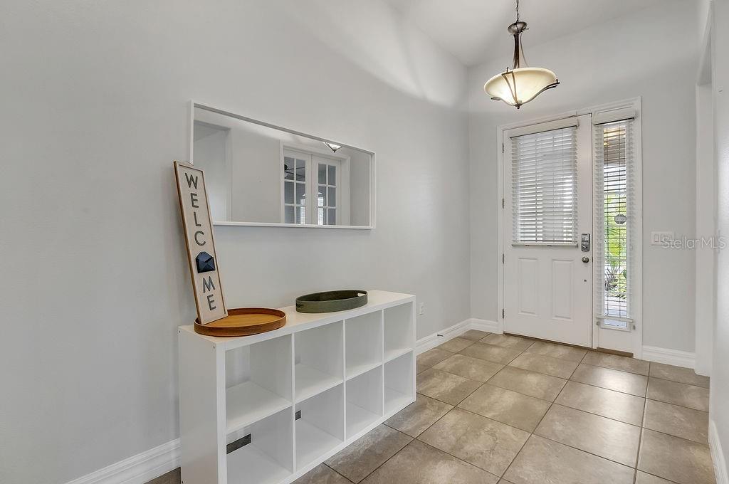 2450 Chateau Loop Kissimmee, FL 34741 - Photo 5 of 39