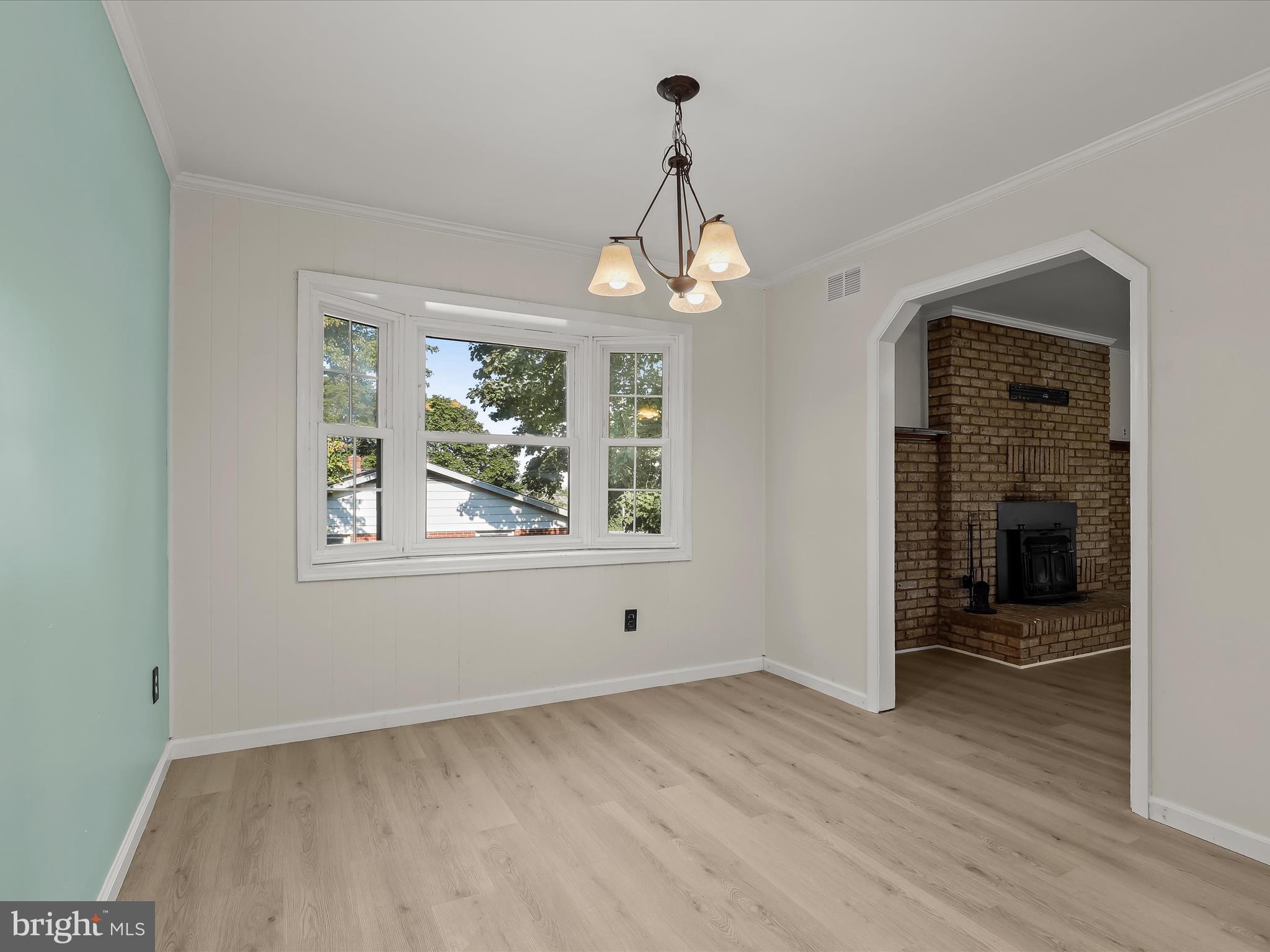 14627 Liberty Road Mount Airy, MD 21771 - Photo 9 of 58 Dining Room