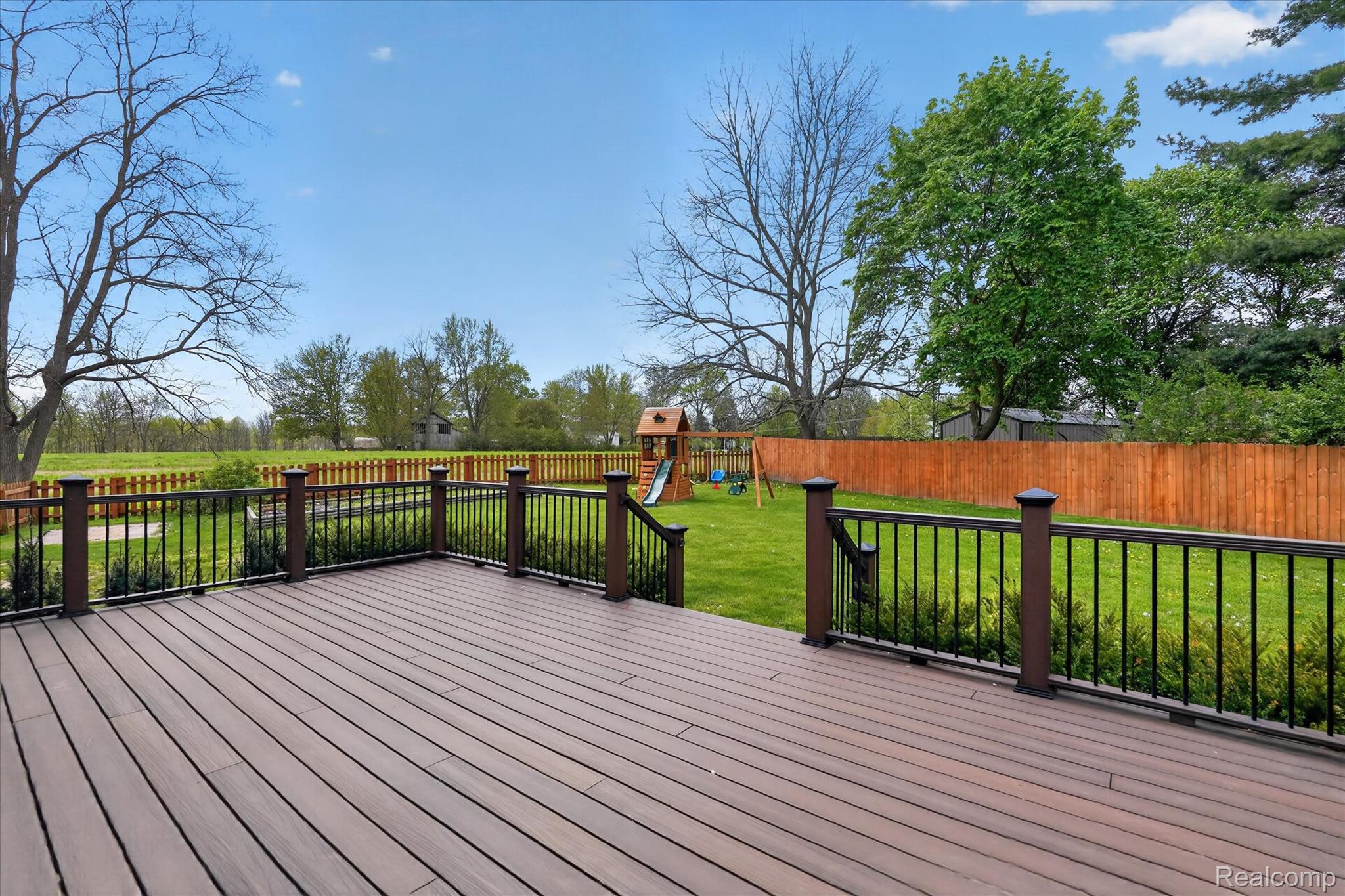 5640 North Fowlerville Road Fowlerville, MI 48836 - Photo 38 of 48