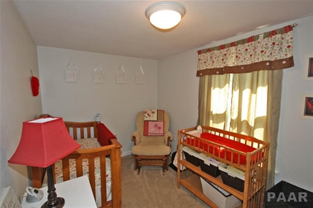 1005 West Raven Road Peoria, IL 61615 - Photo 10 of 21 Gallery Image 10