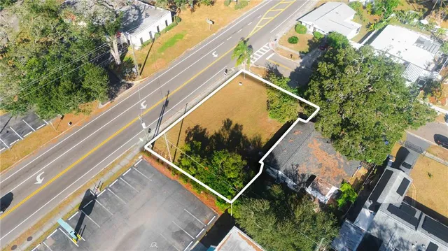 $90,000 | 601 Fairmont Drive, Brandon, FL 33511