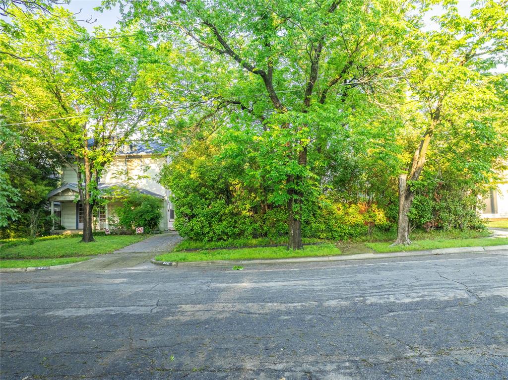 820 Elsbeth Street Dallas, TX 75208 - Photo 8 of 14