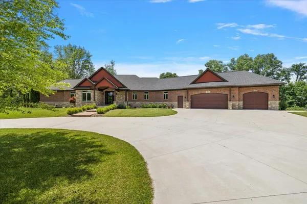 $1,749,000 | 596 South Parker Road, Ann Arbor, MI 48103