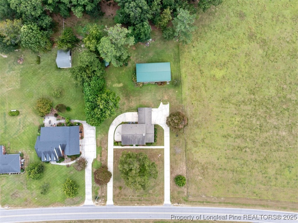 1950 Middle Road Fayetteville, NC 28312 - Photo 4 of 19 Gallery Image 4