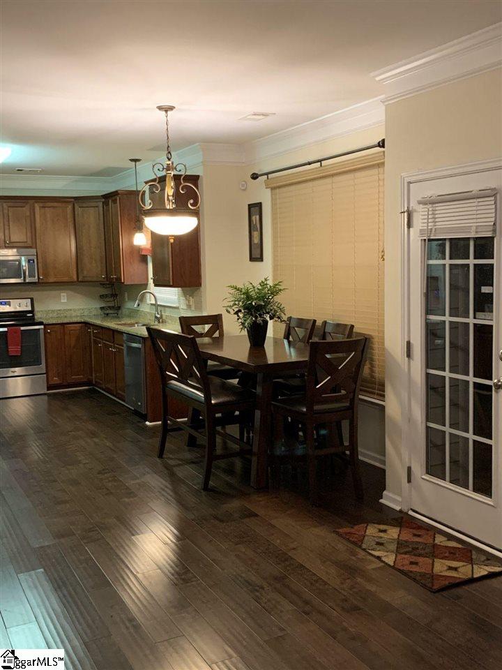 12 Timlin Drive Greenville, SC 29607 - Photo 4 of 23 Gallery Image 4