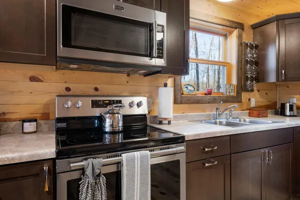 $475,000 | N8065 Wolf Lane, Hayward, WI 54843