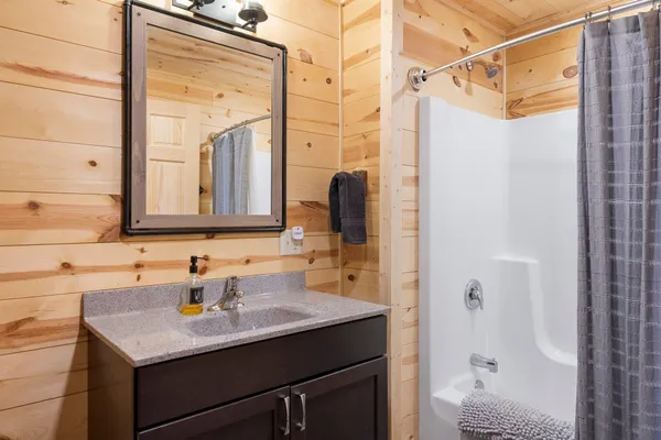 $475,000 | N8065 Wolf Lane, Hayward, WI 54843