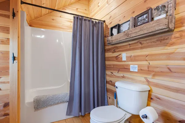 $475,000 | N8065 Wolf Lane, Hayward, WI 54843