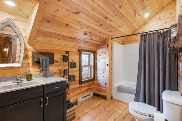 $475,000 | N8065 Wolf Lane, Hayward, WI 54843