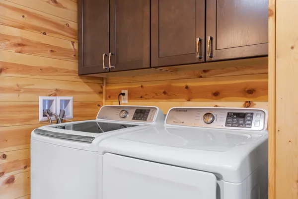 $475,000 | N8065 Wolf Lane, Hayward, WI 54843