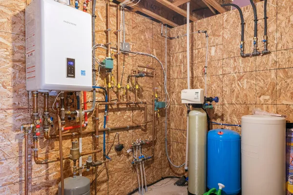 $475,000 | N8065 Wolf Lane, Hayward, WI 54843