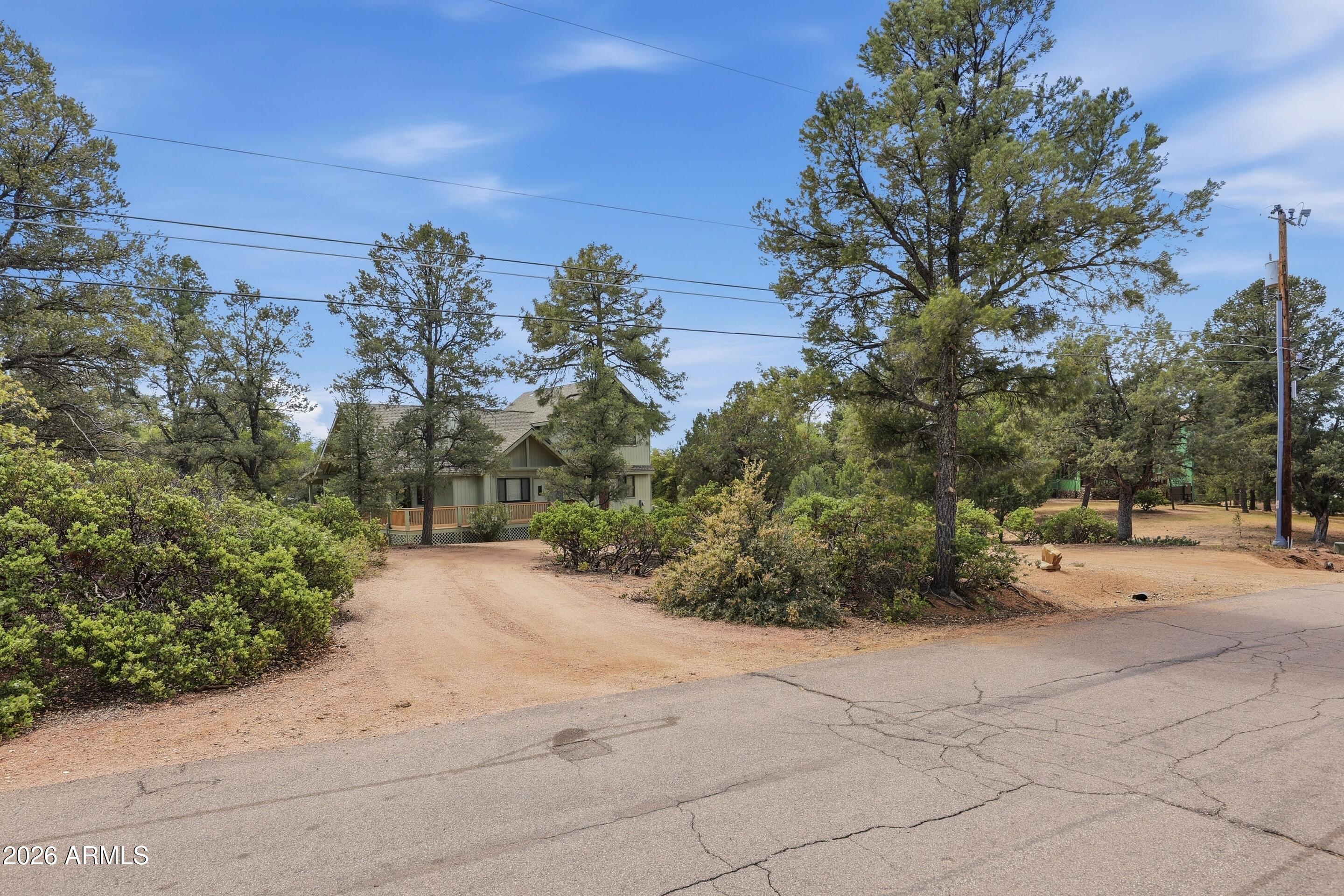 1405 East Graham Rnch Trail Payson, AZ 85541 - Photo 40 of 46 a pathway of a yard