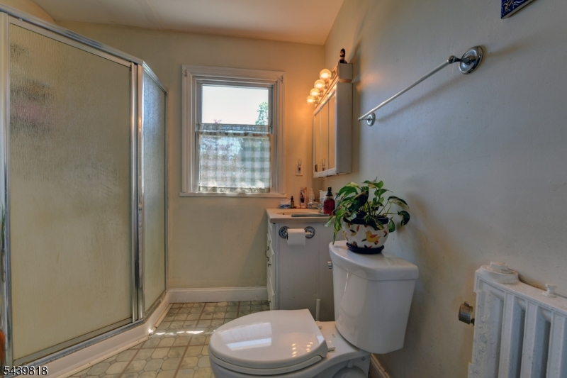 9 Walnut Street Little Falls, NJ 07424 - Photo 25 of 33