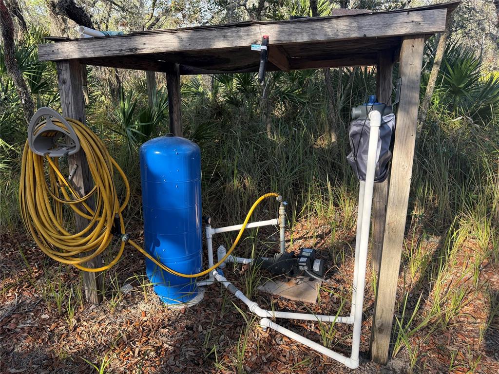 900 Racoon Trail Frostproof, FL 33843 - Photo 6 of 25