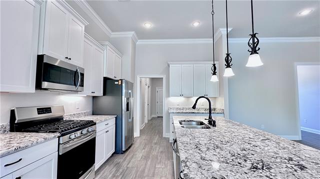 708 Pine Grove Loop Madisonville, LA 70447 - Photo 5 of 31