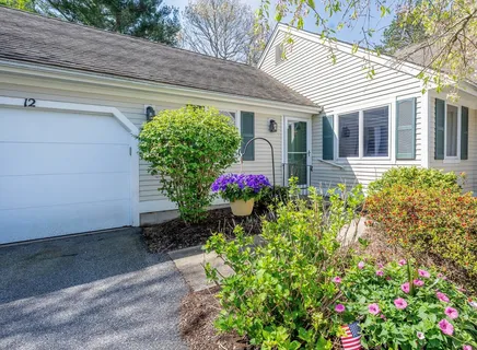 $475,000 | 12 Kettle Lane, Mashpee, MA 02649