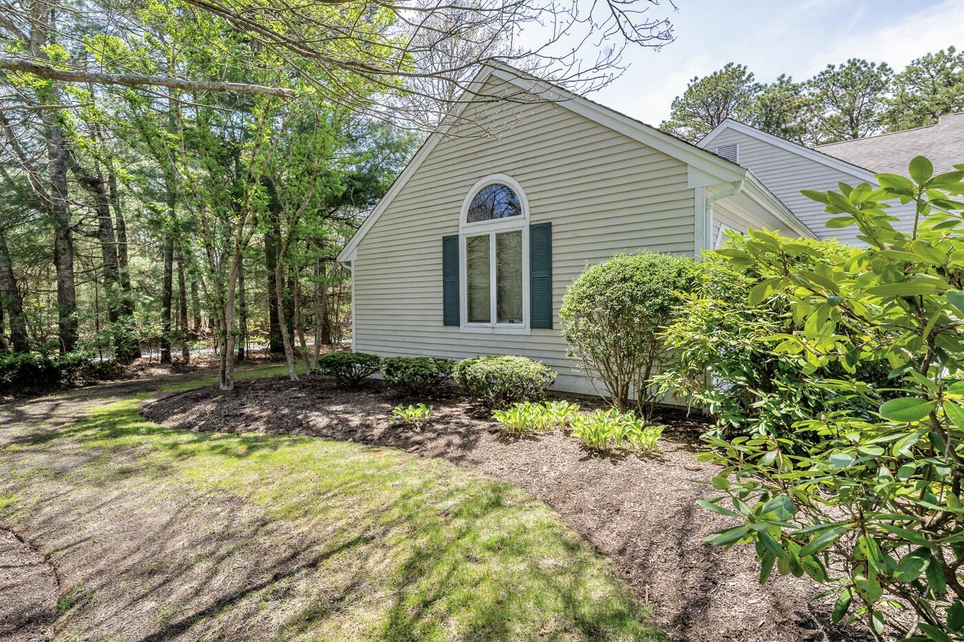 12 Kettle Lane Mashpee, MA 02649 - Photo 3 of 36 Front