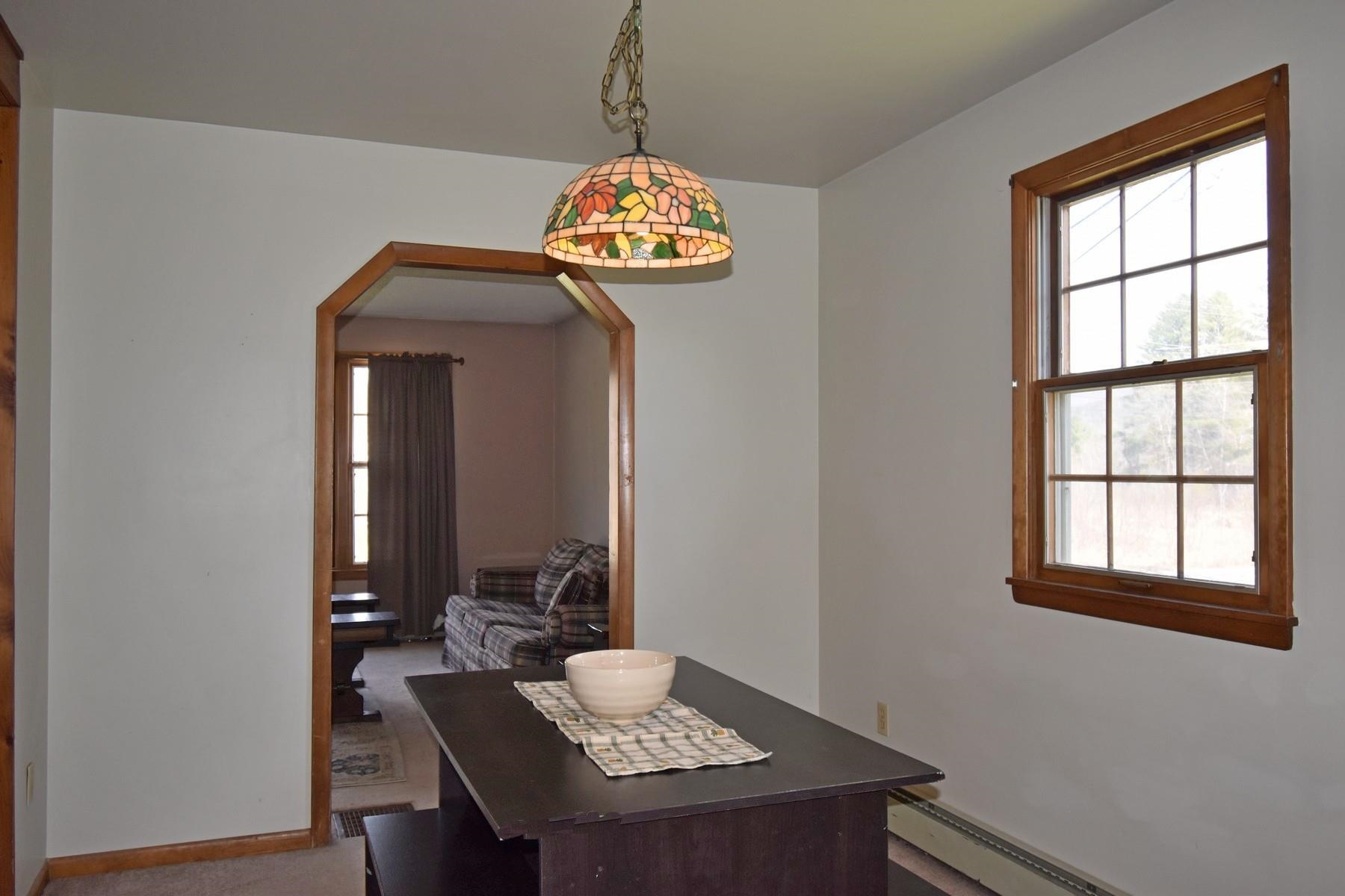 28 Randall Park Road Pittsford, VT 05763 - Photo 11 of 40