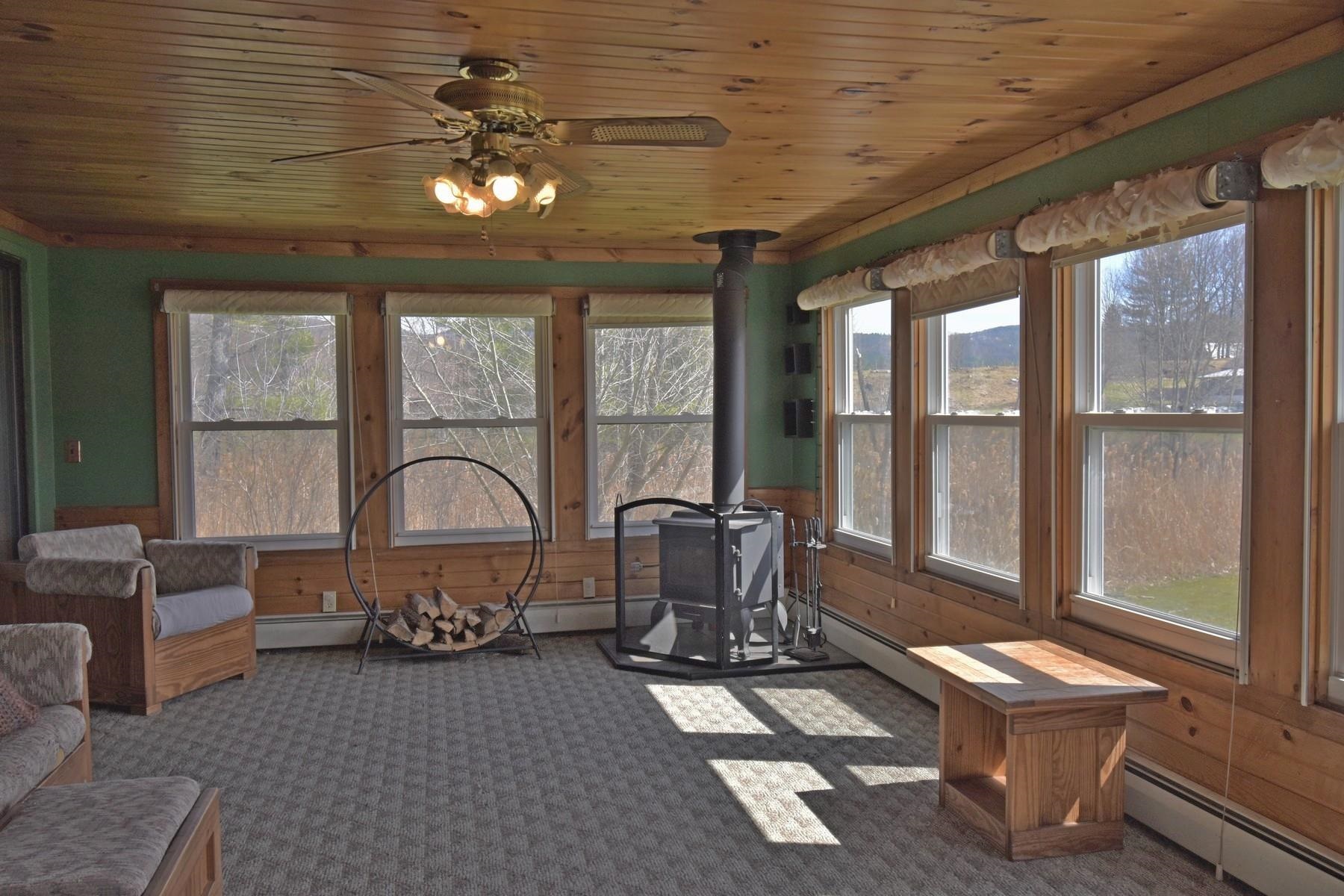 28 Randall Park Road Pittsford, VT 05763 - Photo 15 of 40