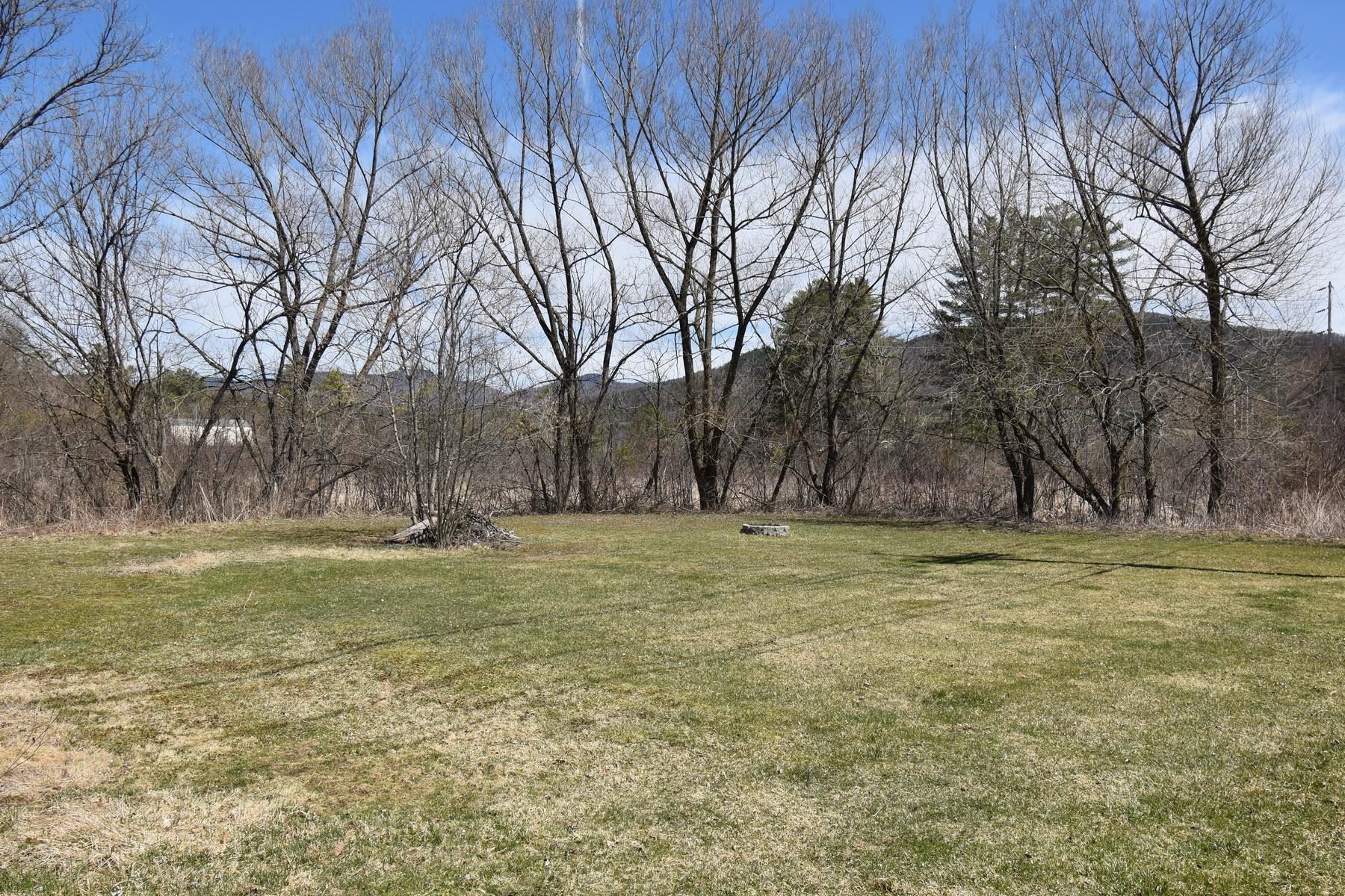 28 Randall Park Road Pittsford, VT 05763 - Photo 32 of 40