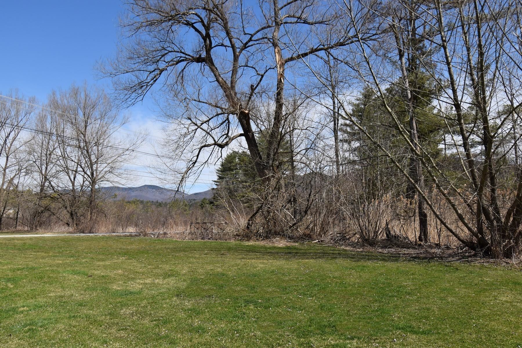 28 Randall Park Road Pittsford, VT 05763 - Photo 4 of 40